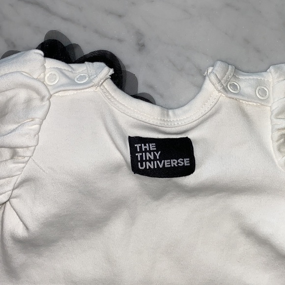 The Tiny Universe Pants Skirt and Flower Top Set 0-3 months - Picture 3 of 4